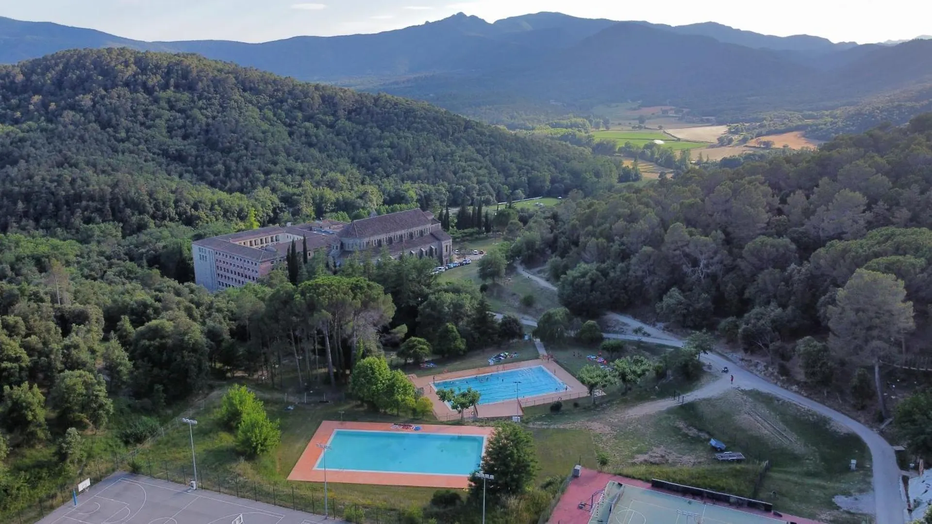 Hotel Hostatgeria By El Collell Todo Incluido Sant Ferriol
